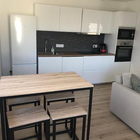 Appartement En Bord De Plage Serviettes Non Incluses فرونتينيان المظهر الخارجي الصورة