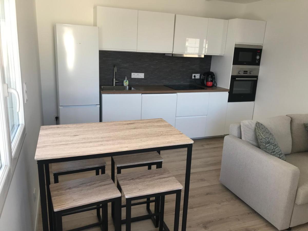 Appartement En Bord De Plage Serviettes Non Incluses فرونتينيان المظهر الخارجي الصورة